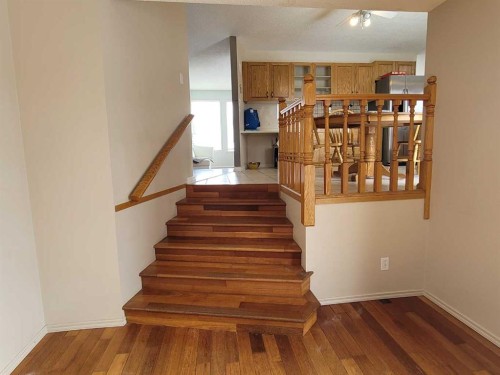 7110 99A Street, Peace River, AB - Indoor Photo Showing Other Room