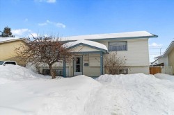 10415 92a Street  Grande Prairie, AB T8V 3V6