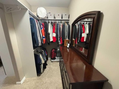 11111 99 Street, Peace River, AB - Indoor With Storage