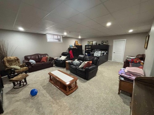 11111 99 Street, Peace River, AB - Indoor Photo Showing Basement