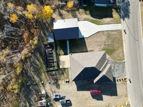 11111 99 Street, Peace River, AB - Outdoor