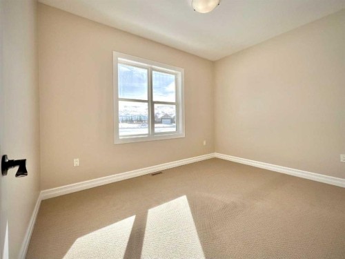 36-1049 Alberta Avenue, Debolt, AB - Indoor Photo Showing Other Room