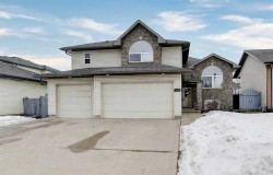 9110 Lakeshore Drive Grande Prairie, AB T8X 8C9