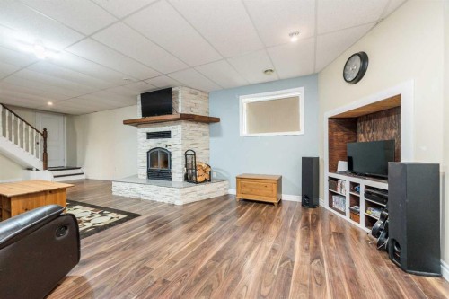 734082B Range Road 51, Sexsmith, AB - Indoor With Fireplace