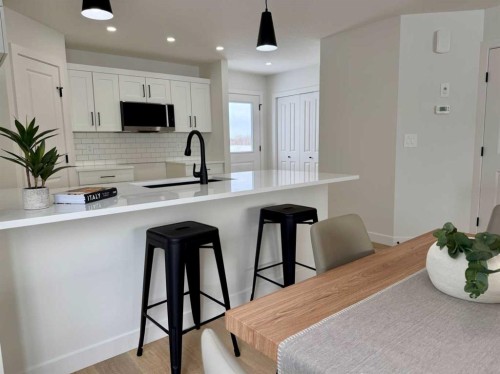 8570 72 Avenue, Grande Prairie, AB - Indoor Photo Showing Kitchen With Upgraded Kitchen