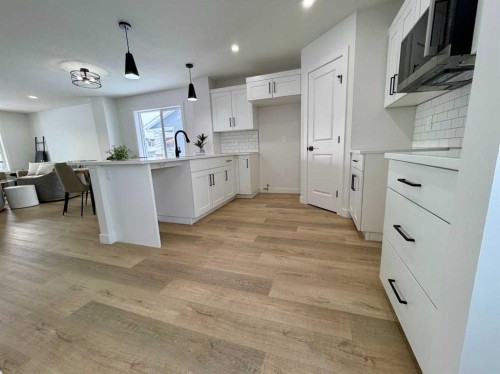 8570 72 Avenue, Grande Prairie, AB - Indoor Photo Showing Kitchen