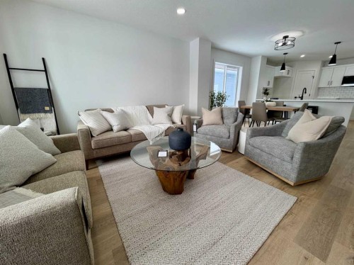 8570 72 Avenue, Grande Prairie, AB - Indoor Photo Showing Living Room