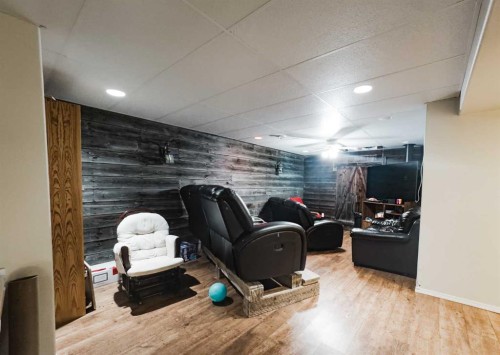 9105 Forest Street, La Crete, AB 