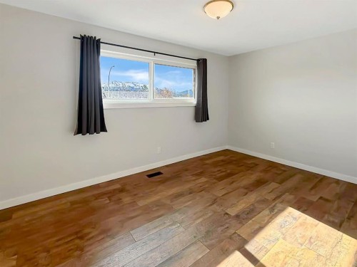 10250 97Th Avenue, Grande Cache, AB - Indoor Photo Showing Other Room