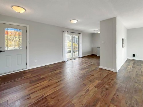 10250 97Th Avenue, Grande Cache, AB - Indoor Photo Showing Other Room