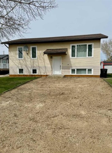 116 Central Avenue Nw, Falher, AB - Outdoor