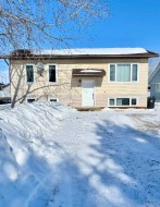 116 Central Avenue NW  Falher, AB T0H 1M0