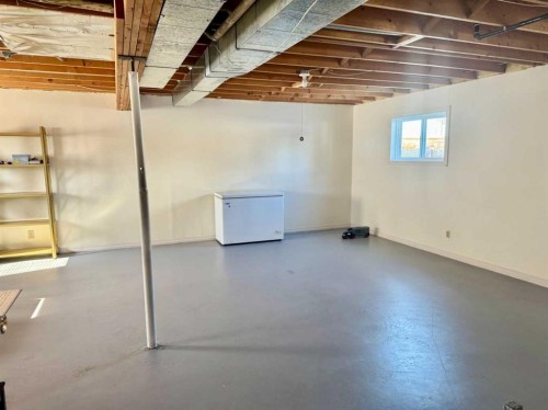 116 Central Avenue Nw, Falher, AB - Indoor Photo Showing Basement