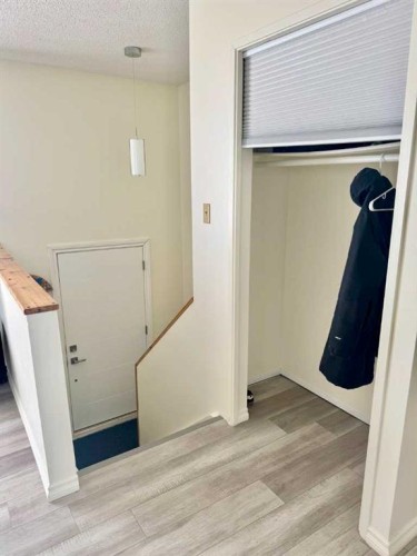 116 Central Avenue Nw, Falher, AB - Indoor Photo Showing Other Room