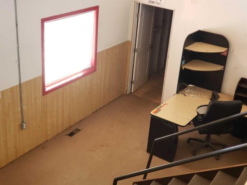 9510 90 Avenue, Peace River, AB 