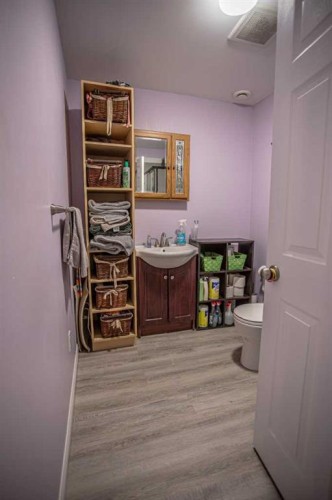 3 Boyer Close, High Level, AB - Indoor Photo Showing Other Room