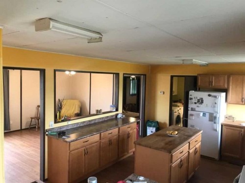 16509 749 Highway, High Prairie, AB - Indoor Photo Showing Kitchen