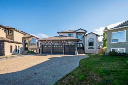 8649 118 Avenue  Grande Prairie, AB T8X 0H4