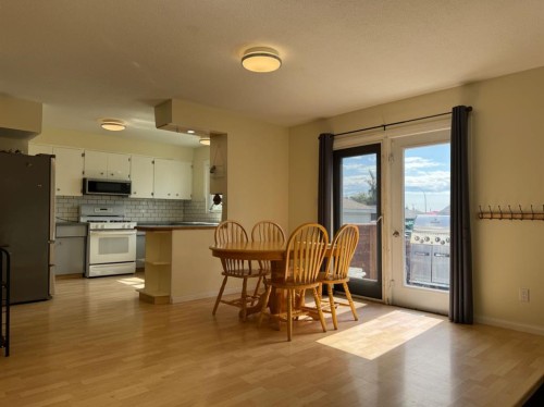 11721 103 Avenue, Fairview, AB - Indoor