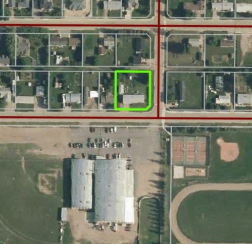 10202 99 Ave, La Crete, AB - 