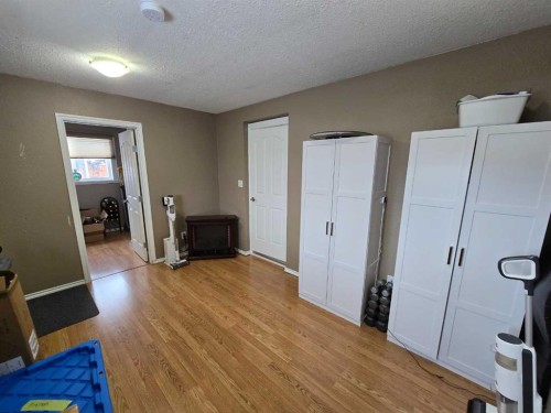 5206 55 Avenue, Grimshaw, AB - Indoor Photo Showing Other Room