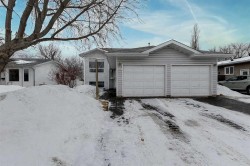 9237 95 Avenue  Grande Prairie, AB T8V 6A2