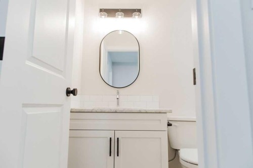 11405 95 Street, Clairmont, AB - Indoor Photo Showing Bathroom