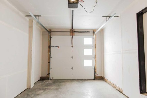 11405 95 Street, Clairmont, AB - Indoor Photo Showing Garage