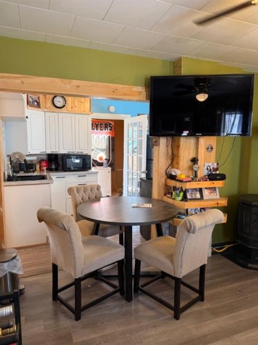4824 47 Avenue, Spirit River, AB - Indoor Photo Showing Dining Room