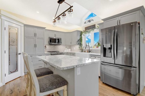 62064A Township Road 730, Clairmont, AB - Indoor Photo Showing Kitchen With Upgraded Kitchen