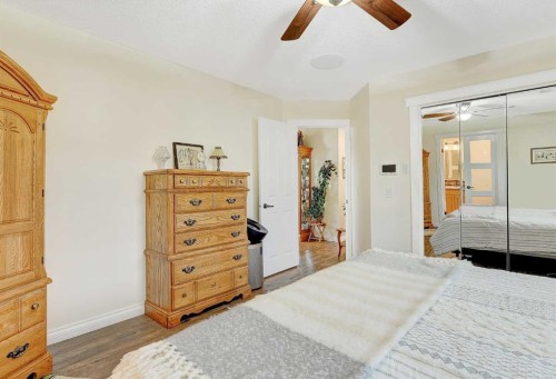 62064A Township Road 730, Clairmont, AB - Indoor Photo Showing Bedroom