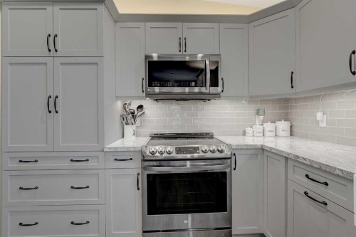 62064A Township Road 730, Clairmont, AB - Indoor Photo Showing Kitchen With Upgraded Kitchen