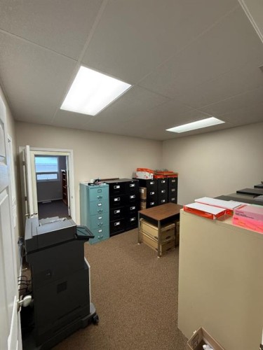 906 2 Avenue, Beaverlodge, AB 