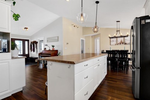 1419 Twp 724, Debolt, AB - Indoor Photo Showing Kitchen