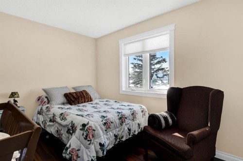 1419 Twp 724, Debolt, AB - Indoor Photo Showing Bedroom