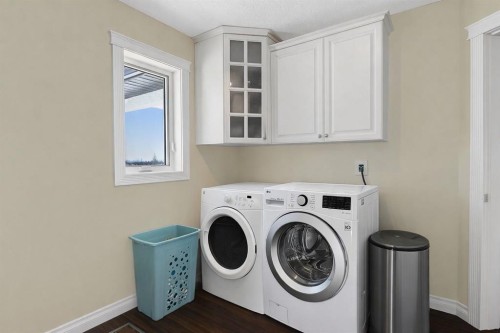1419 Twp 724, Debolt, AB - Indoor Photo Showing Laundry Room