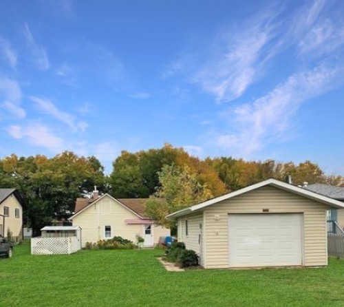 5005 55th Avenue  High Prairie, AB T0G 1E0