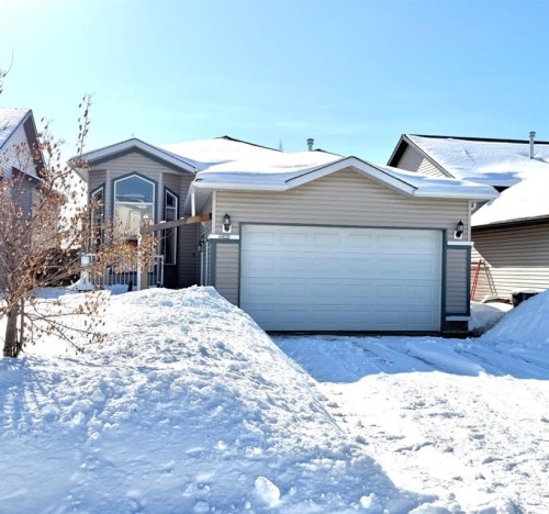 11409 69 Avenue  Grande Prairie, AB T8W 0E5