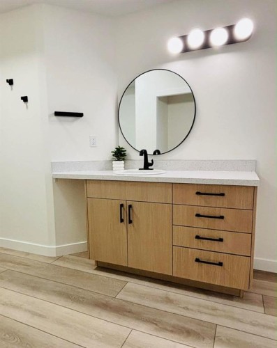 101-160 Moberly Road, Grande Cache, AB - Indoor Photo Showing Bathroom