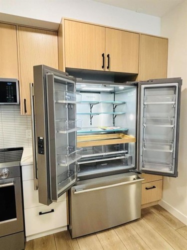 101-160 Moberly Road, Grande Cache, AB - Indoor Photo Showing Kitchen