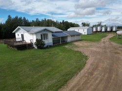 13202 TWP RD 1070 La Crete, AB T0H 2H0