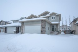 11522 Pinnacle Drive Grande Prairie, AB T8W 0E8