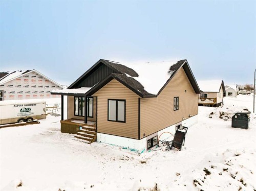 11113 104 Ave, La Crete, AB - Outdoor