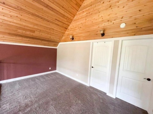 151 Peace River Avenue, Joussard, AB - Indoor Photo Showing Other Room