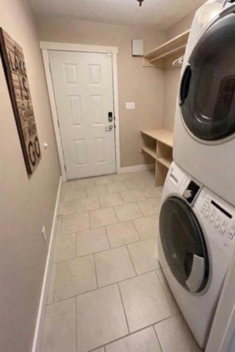151 Peace River Avenue, Joussard, AB - Indoor Photo Showing Laundry Room