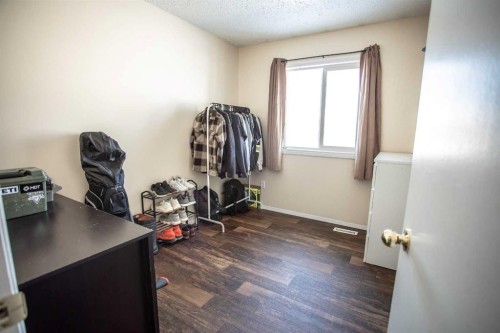 10403 106 Avenue, High Level, AB - Indoor