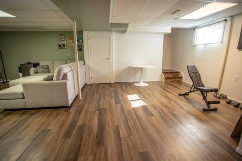 10403 106 Avenue, High Level, AB - Indoor