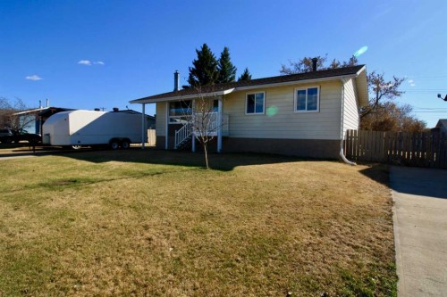 10403 106 Avenue, High Level, AB - Outdoor