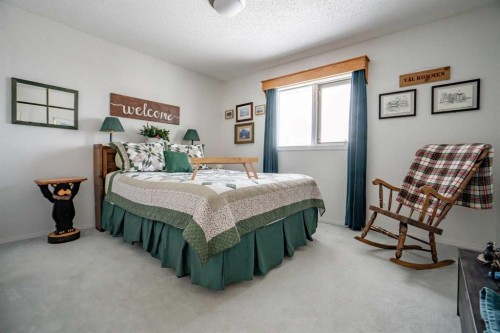 8 Grenier Ave, St. Isidore, AB - Indoor Photo Showing Bedroom