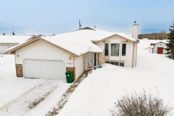 10417 97 Avenue La Crete, AB T0H 2H0